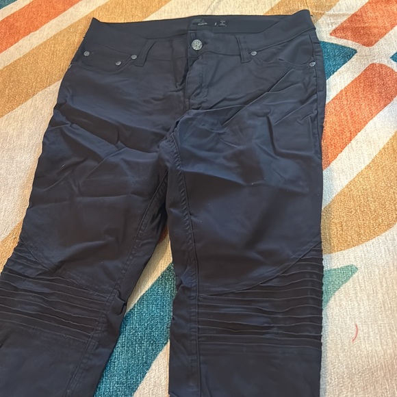 Prana pants - Picture 3 of 6